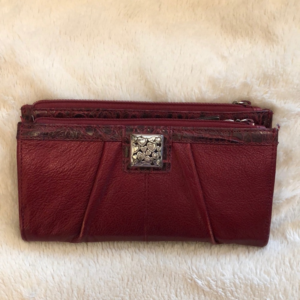 Brighton Billfold with straps